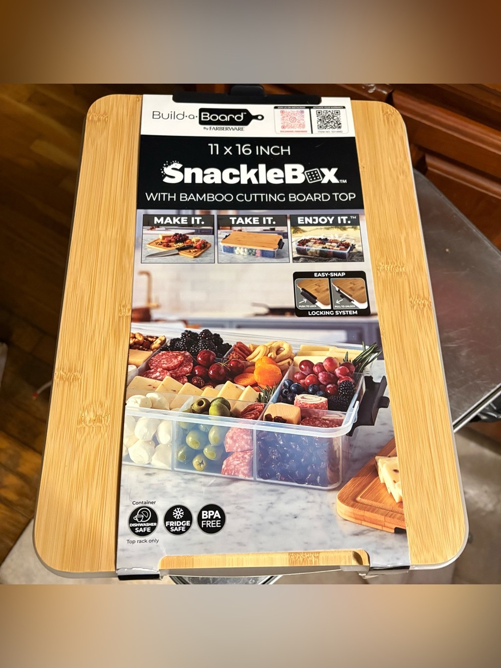 Farberware Bamboo-Topped SnackleBox Organizer-11 Compartments/Cutting Board NWT